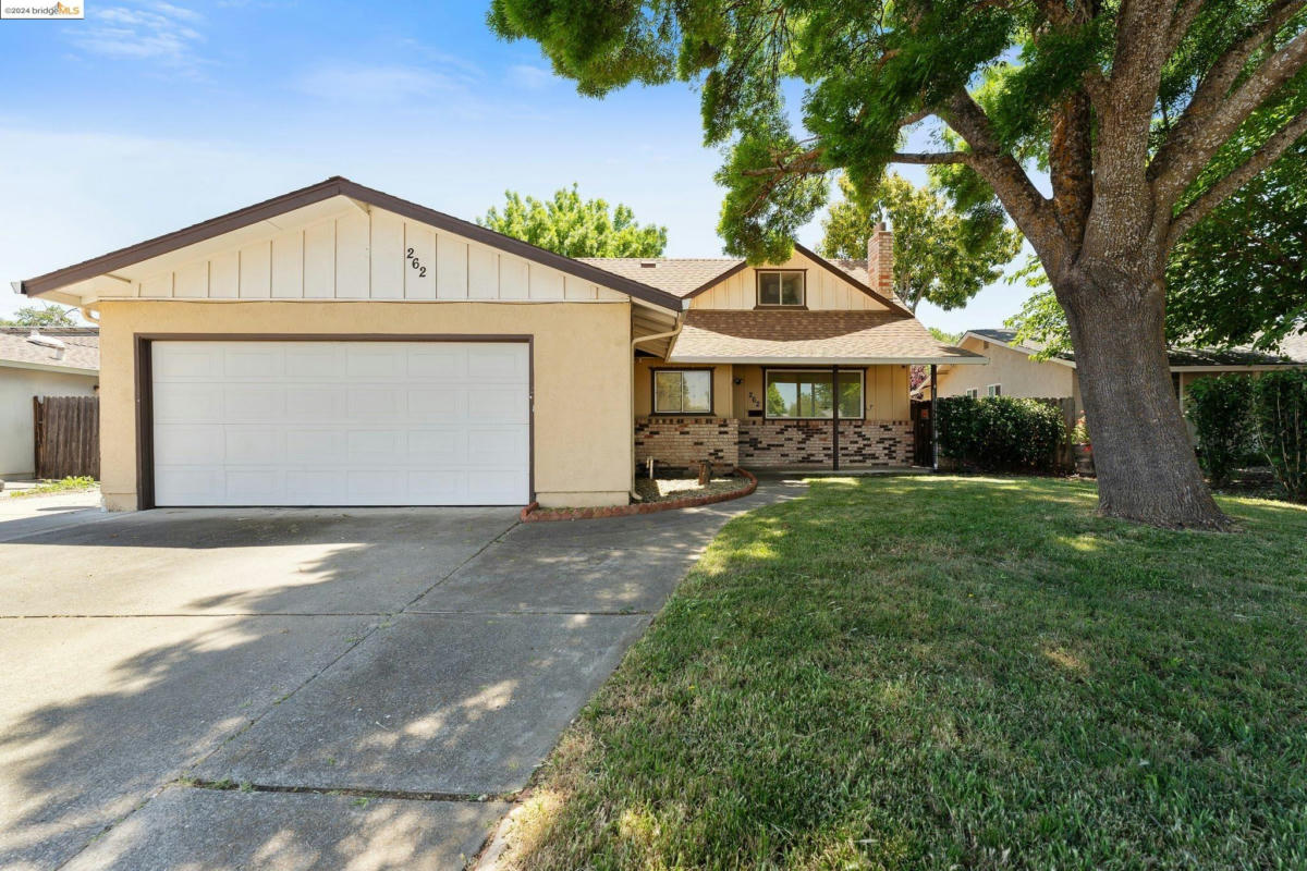 262 ANDREA DR, VACAVILLE, CA 95687, photo 1 of 23